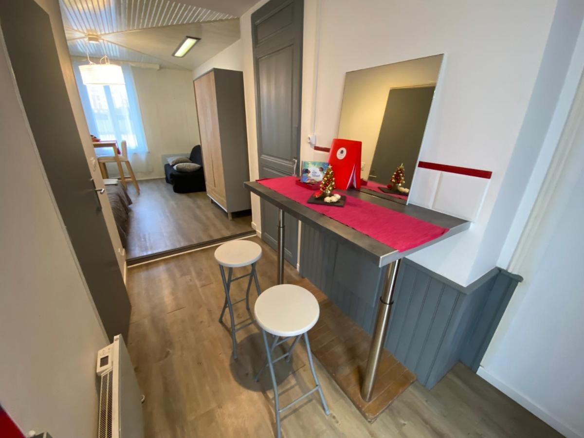 Апартаменты Au Bouquet Troyen - Wifi - Calme Et Tranquillite Труа Экстерьер фото