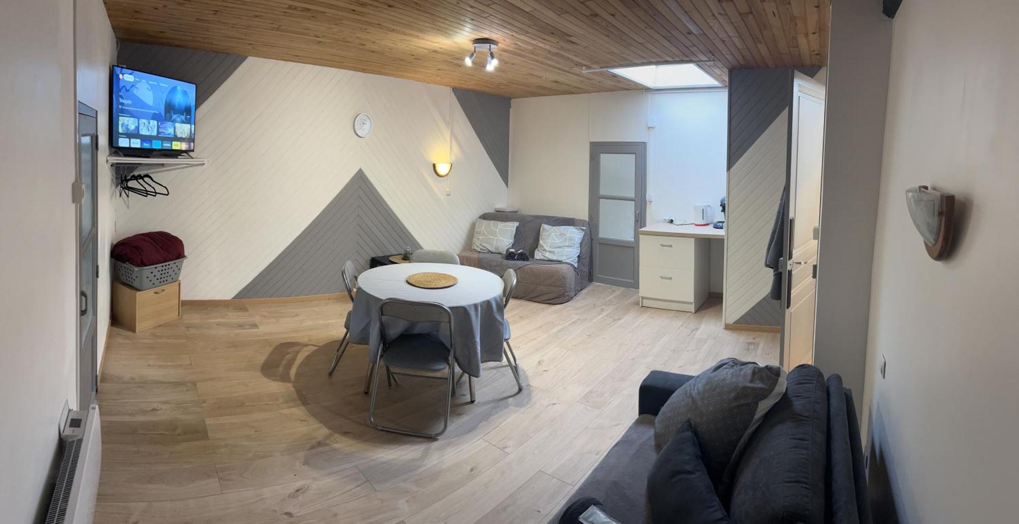 Апартаменты Au Bouquet Troyen - Wifi - Calme Et Tranquillite Труа Экстерьер фото