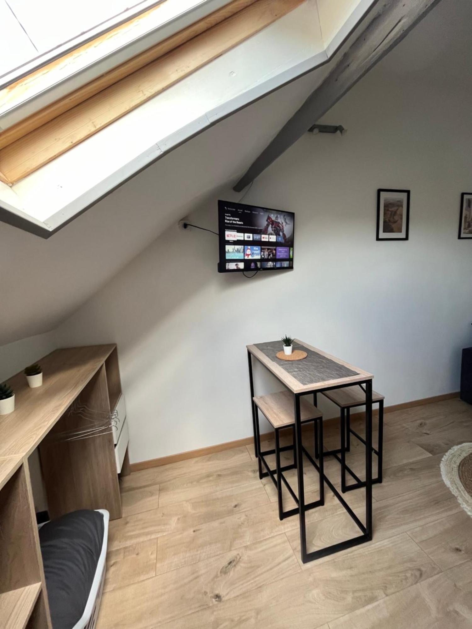 Апартаменты Au Bouquet Troyen - Wifi - Calme Et Tranquillite Труа Экстерьер фото